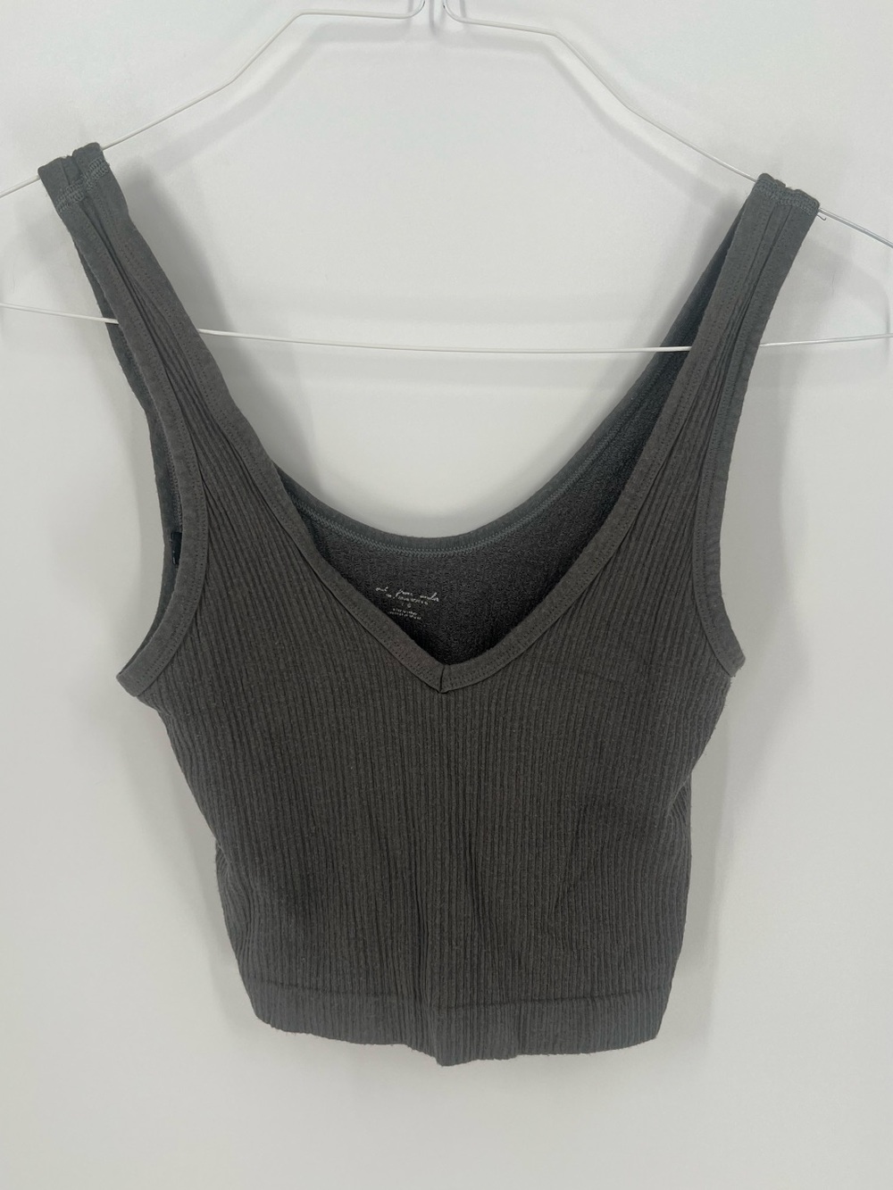 Urban Outfitters Out From Under Charcoal Ribbed V-Neck Cropped Tank Size Large